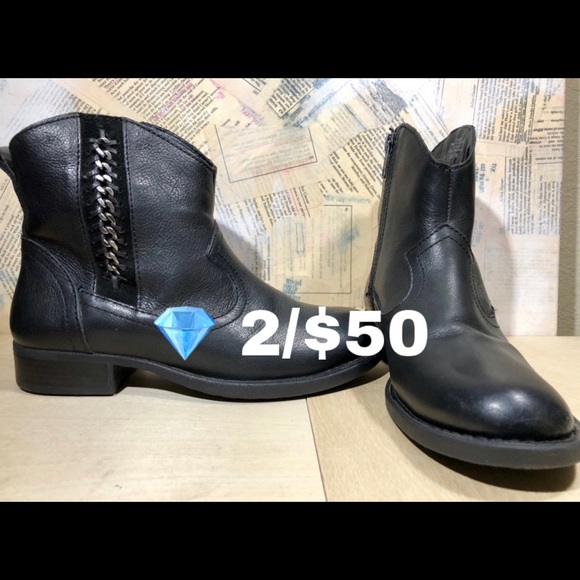 Nurture by Lamaze Shoes - 💎Chain detail leather ankle boots